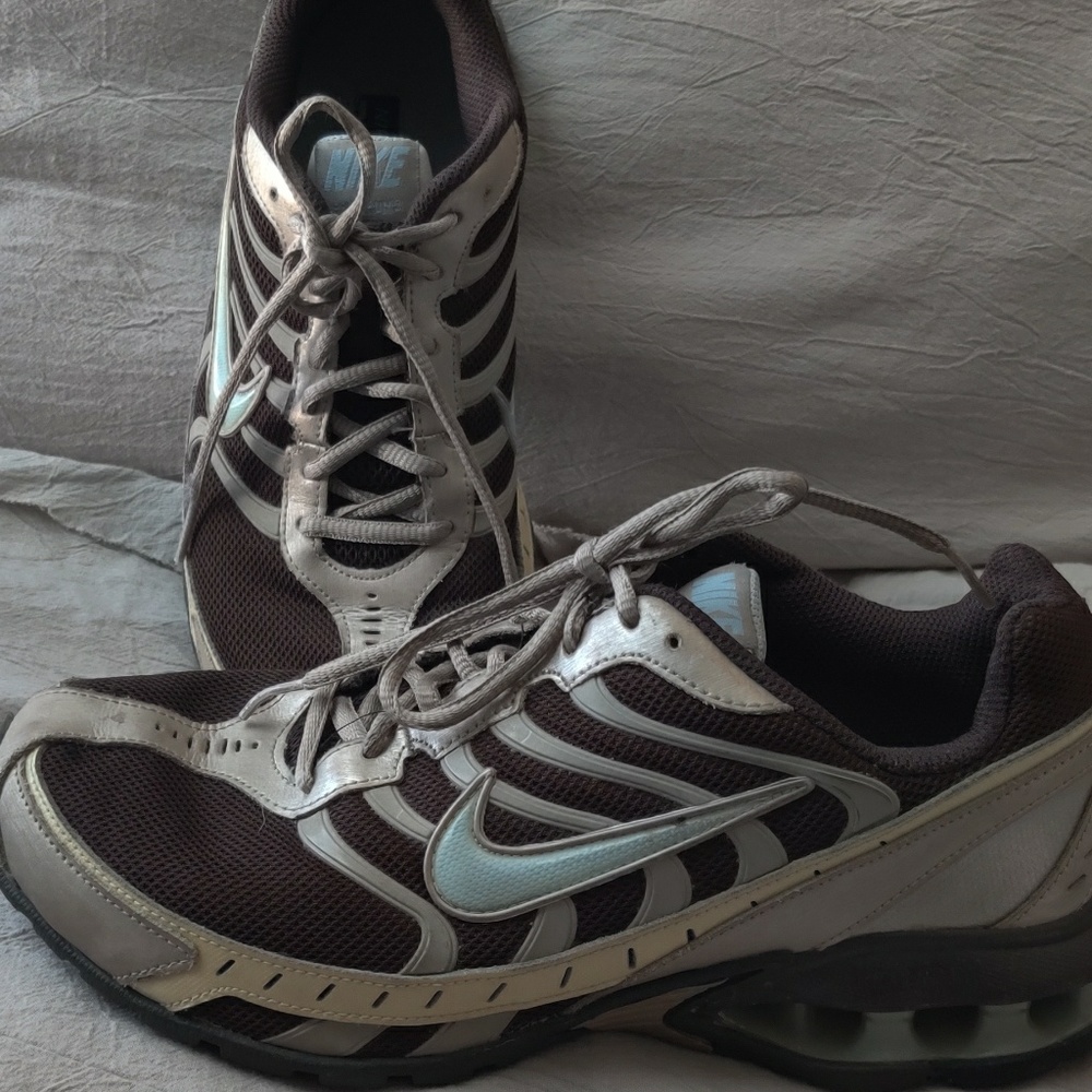 Women's Nike Tennis shoes